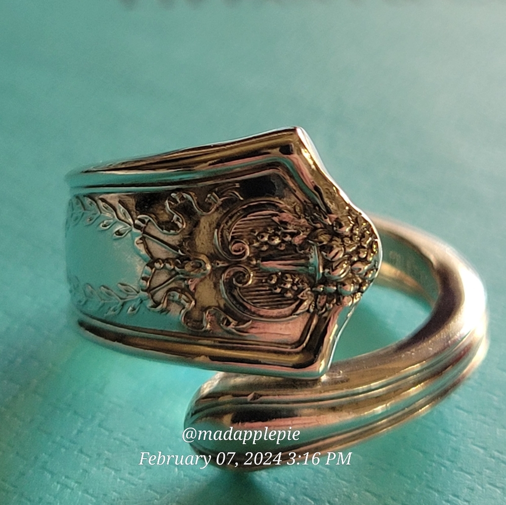 1909 Tiffany & Co Winthrop Spoon Ring in Sterling Silver Luxury Vintage Ring #78